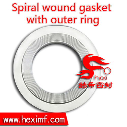 Spiral wound gasket with outer ring